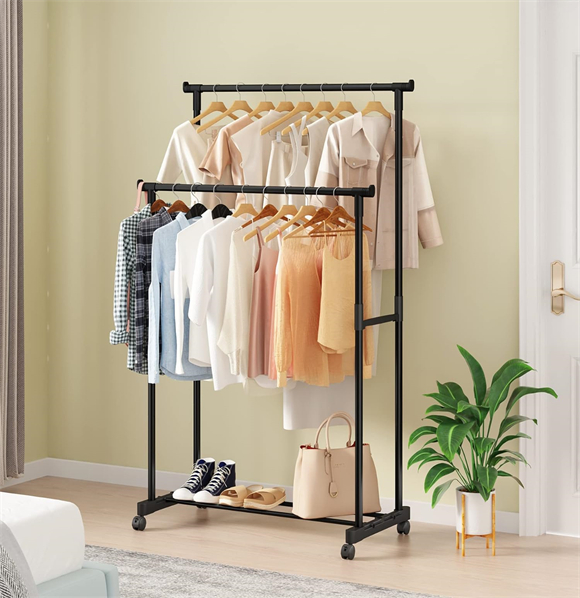 Shoe rack with cover